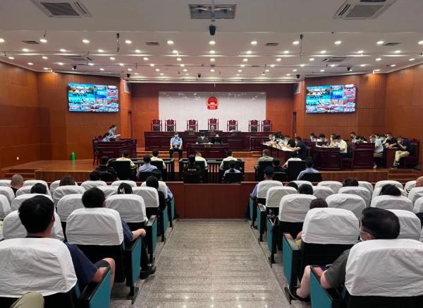 杭州一黑社会组织多名成员被诉：强迫交易逾亿元，涉十余罪名