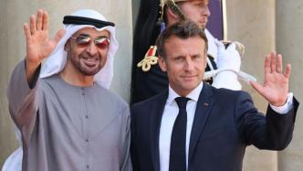 马克龙会晤到访法国的阿联酋总统，双方聚焦能源领域合作