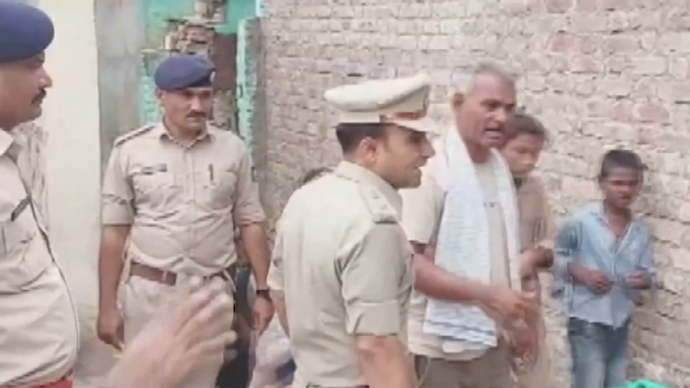 印度古吉拉特邦近20名村民饮用假酒死亡