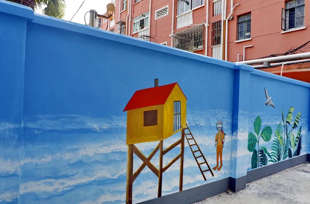 上海这条景观大道窨井盖成海洋居民说走在这里很爽气