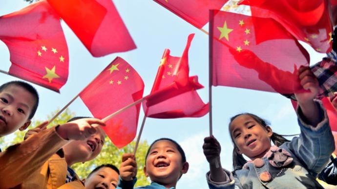 人民日報評論員：堅持愛國統一戰線發展的正確方向