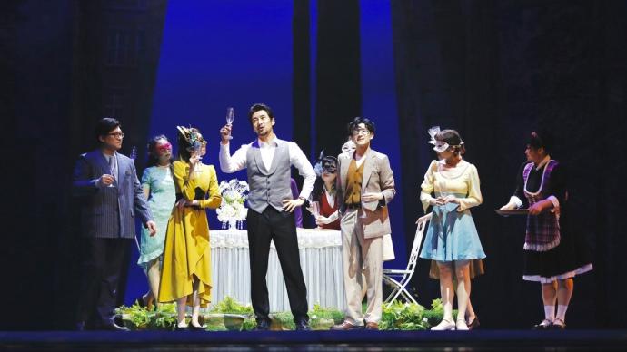 久演不衰半個世紀，日本四季劇團《天生一對》中文版來到上海