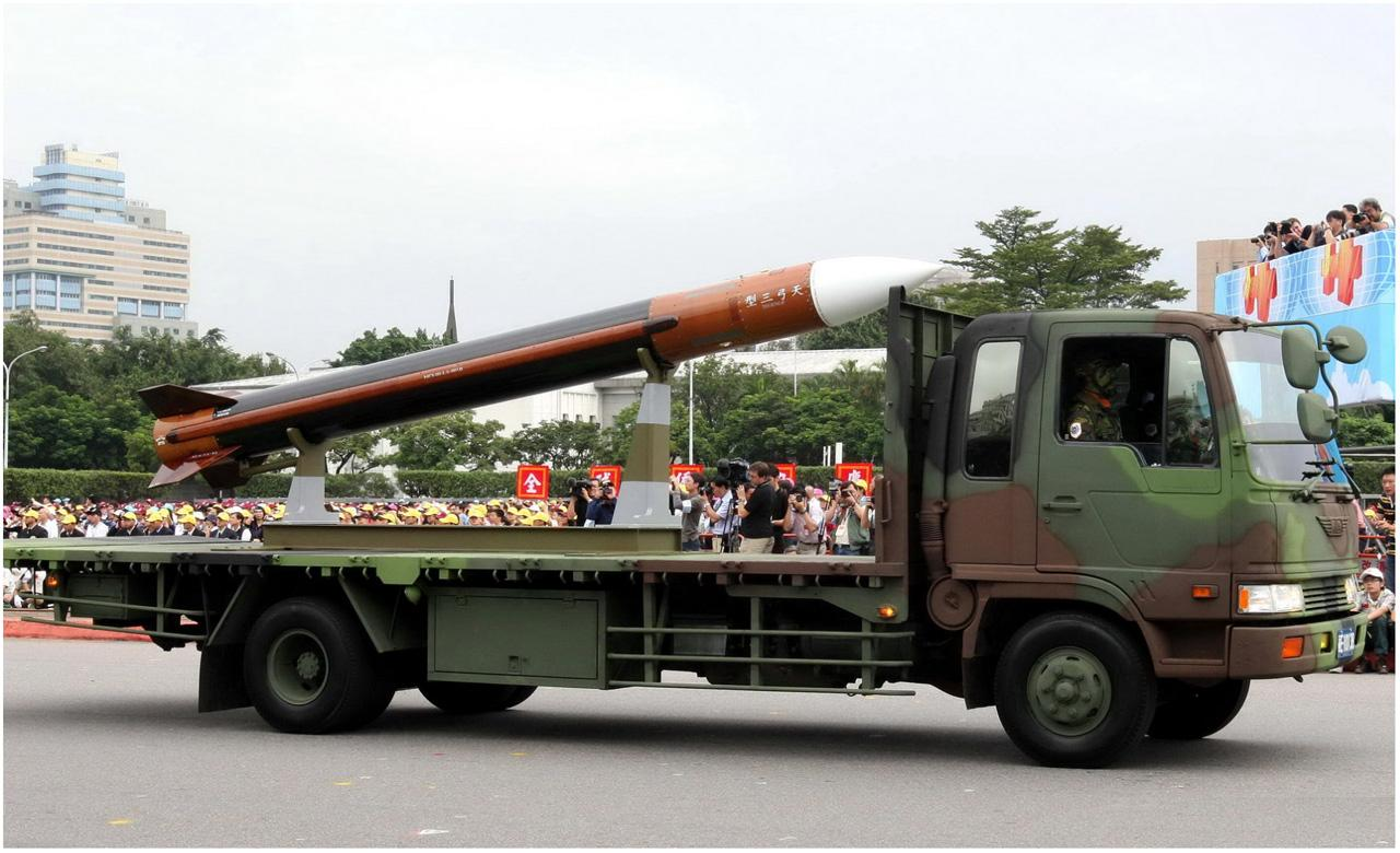 台军展示的“天弓”3导弹，据称该导弹主要用于反导作战。