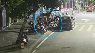 为节省油费，男子瞄准路边摩托车盗窃汽油被抓