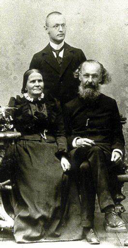 黑塞与父母，1899年