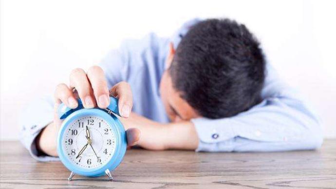 大样本临床研究：频繁午睡增加心血管疾病风险