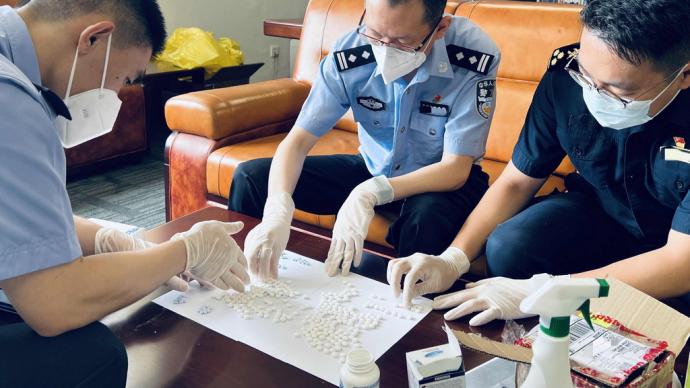 上海海關：上半年累計查獲違規進口毒品精神類藥品105起