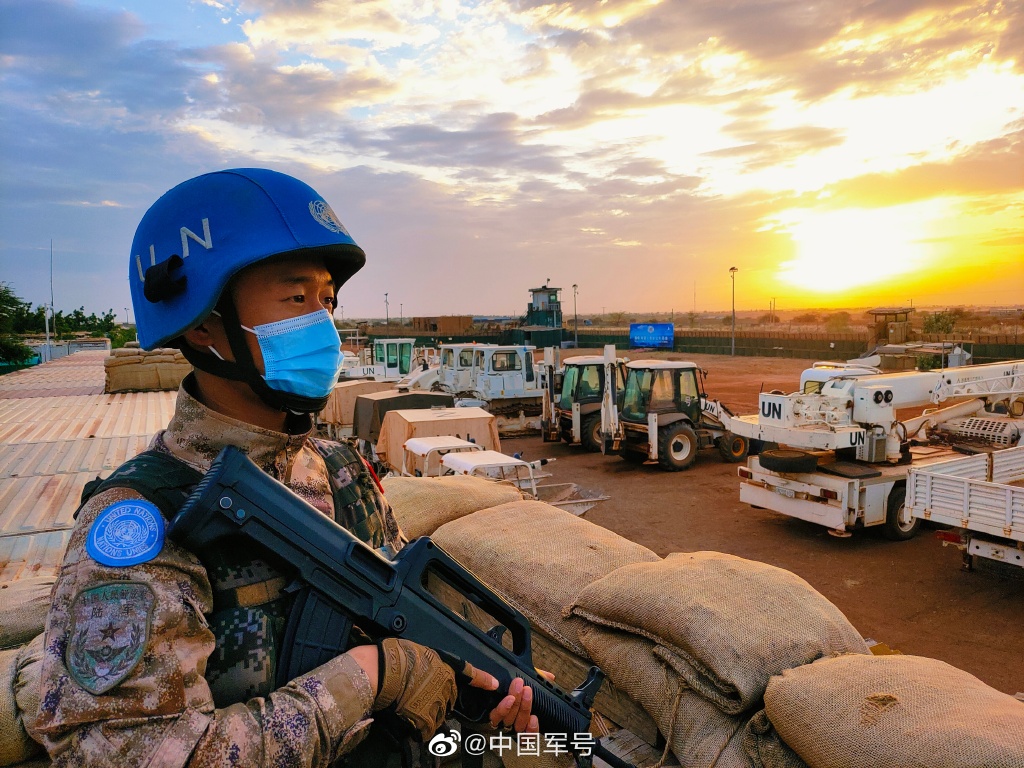 中国蓝盔部队是如何“炼成”的？_凤凰网视频_凤凰网