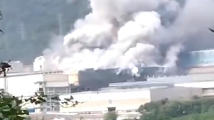 四川汶川县通报：阿坝铝厂发生火情，造成1死1伤