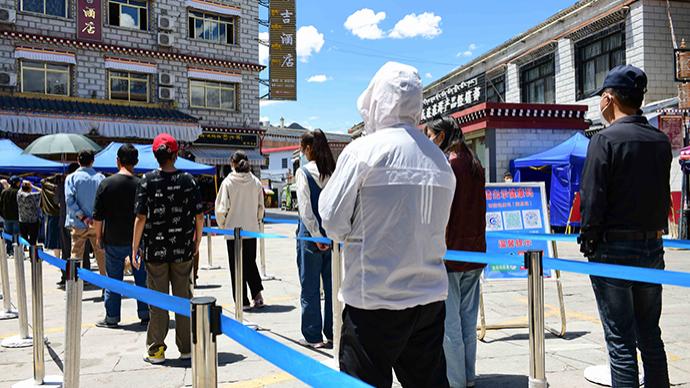 西藏日喀则市对滞留市区范围内游客提供免费住宿