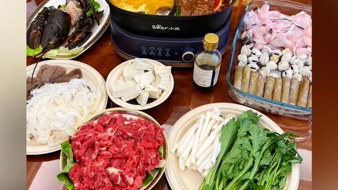 女子吃火锅吃进医院:半小时吃两斤羊肉,被开3盒健胃消食片