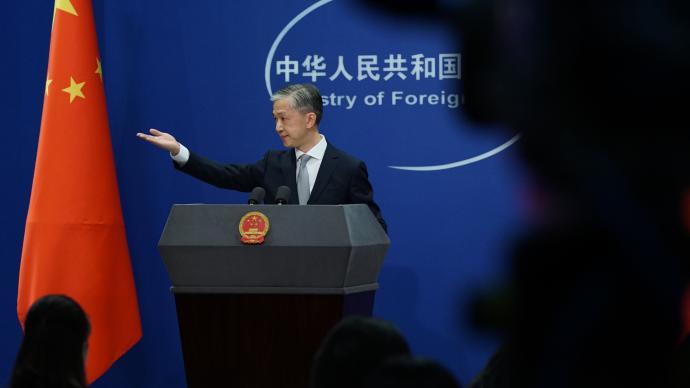 《台湾问题与新时代中国统一事业》白皮书发表，外交部作介绍