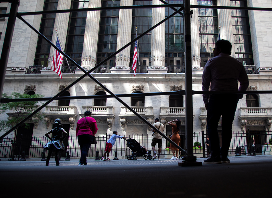 美国纽约证券交易所大楼的资料照片。 新华社 发（郭克 摄）