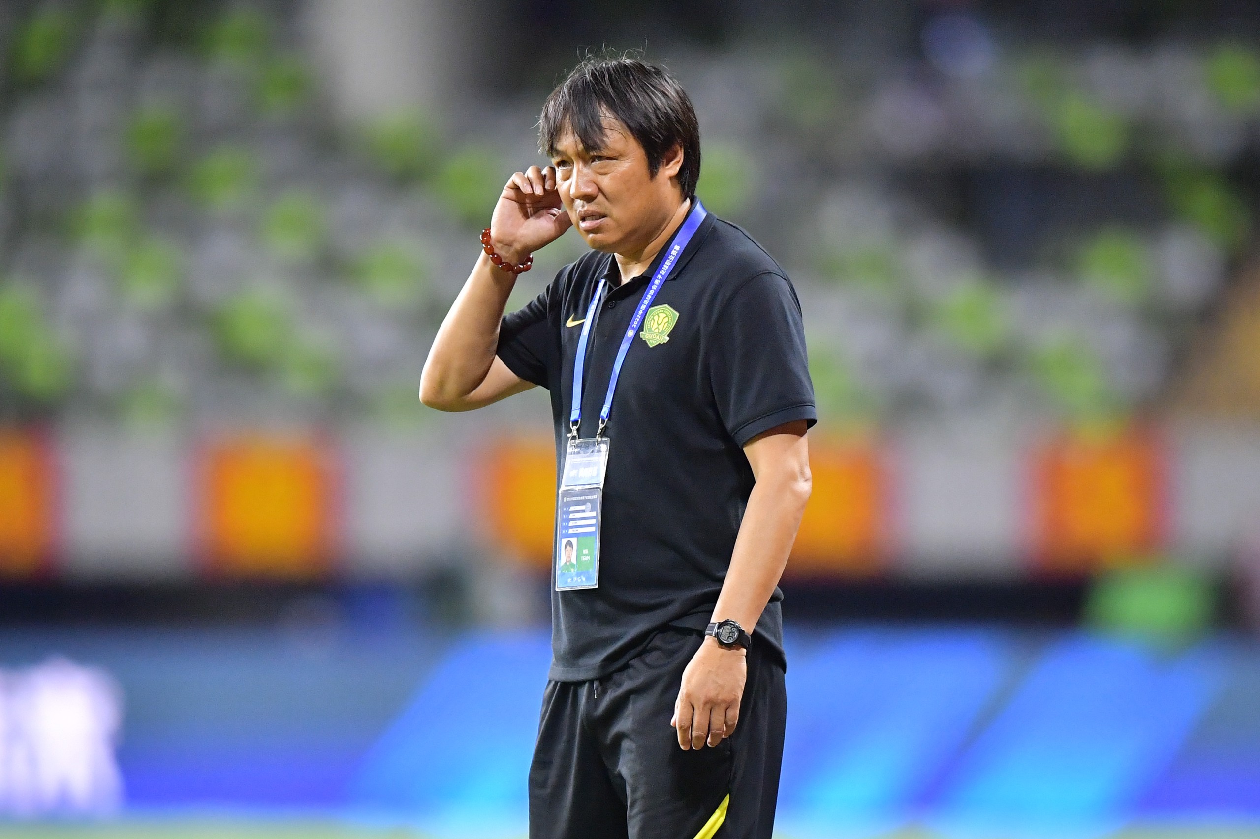 体坛联播国安主帅谢峰下课亚洲杯中国男排全胜晋级四强