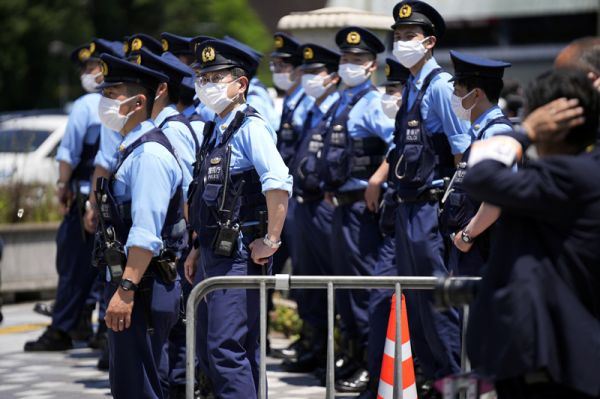 日本武装警察部队图片