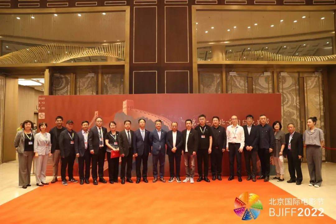 与会者合影
