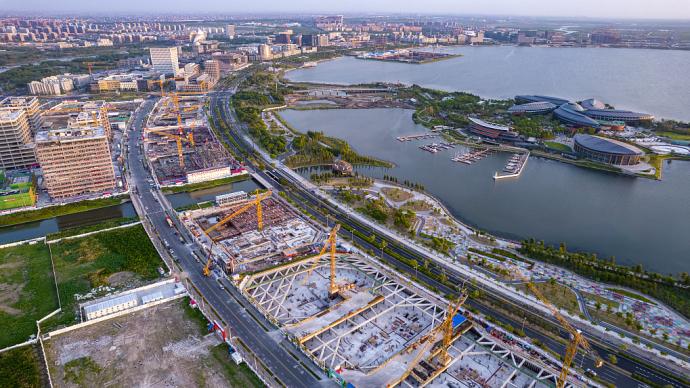 临港新片区三周年｜以“引擎经济”打造上海全球动力之城