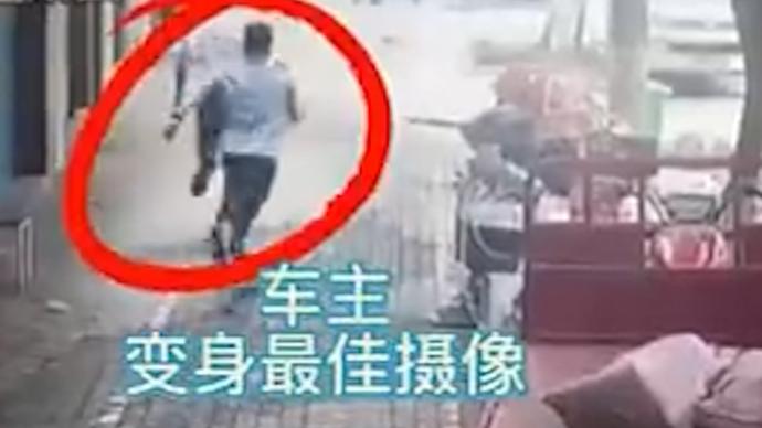 南寧街頭警察狂奔追小偷,失主變身“攝像小哥”一路跟拍