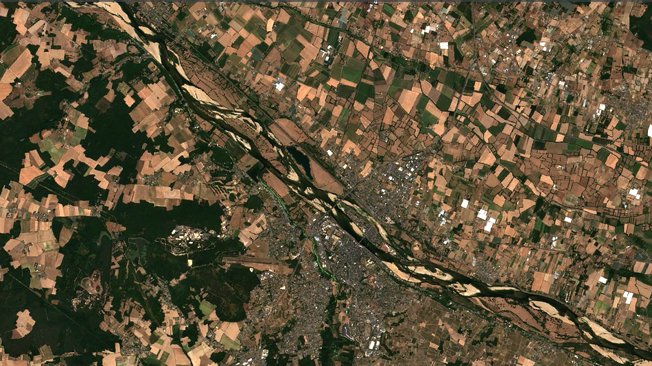 06 2022年8月 卢瓦尔河.jpg