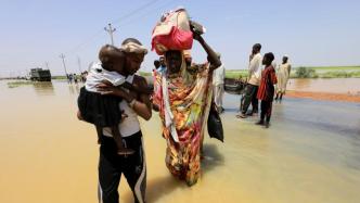 早安·世界｜苏丹洪灾已致83死30伤，数以万计房屋尽毁