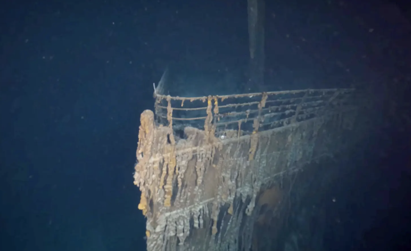 沉没108年的泰坦尼克号，至今不打捞，专家：不能碰！__凤凰网