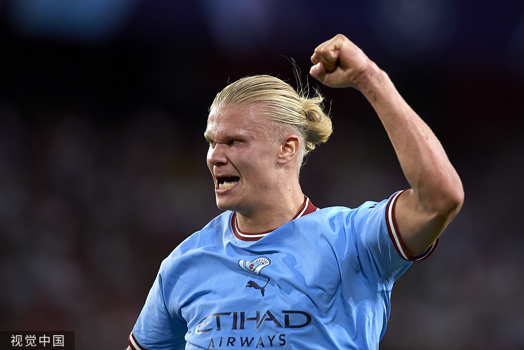 姆巴佩欧冠独中两元_1天揽下2大奖！姆巴佩是五大联赛本季第2优等生 自谦：追不上_哈兰德梅开二度