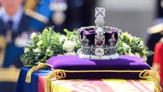 王冠的魔力：现代化的君主制与英国的“秘密国家”