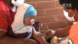 津巴布韦为儿童接种麻疹疫苗