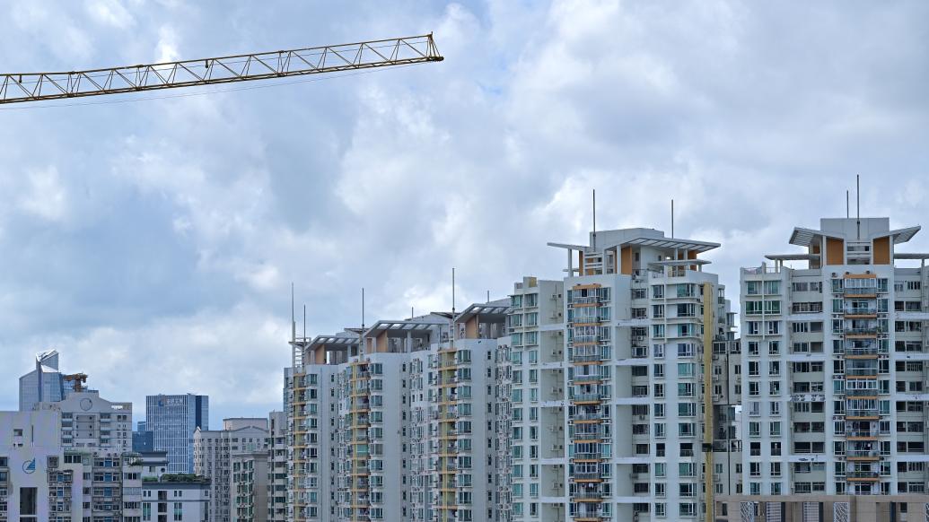 新华社聚焦保交楼：多部门出台专门措施，多地因城施策