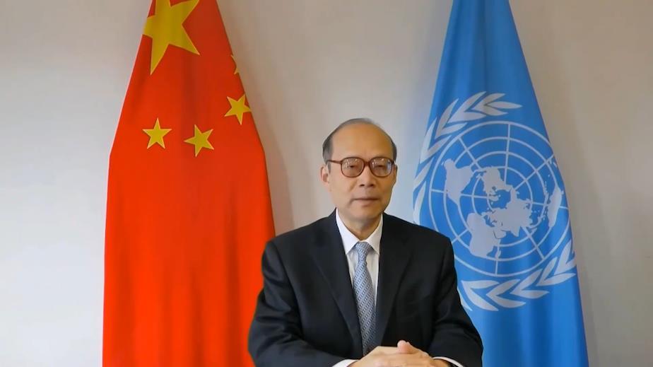 中国大使代表多国在人权理事会强烈谴责侵犯土著人权利行径
