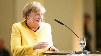 领导德国接受安置120多万难民，默克尔获联合国南森难民奖