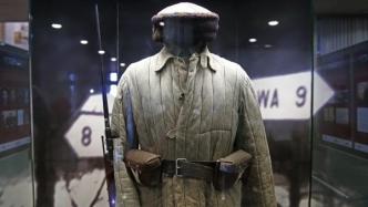 俄国家杜马议员：建议被动员者穿二战时苏军用的棉衣作战
