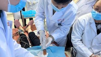 上海医生组团援青，让果洛心包积液重症患者足不出州得到救治