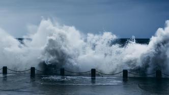 受台风“纳沙”和冷空气影响，福建和海南东部近岸将有大到巨浪