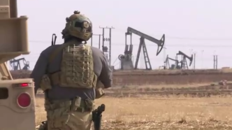 叙媒：美国在叙利亚非法驻军再派车队偷油盗粮