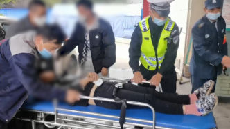 云南镇雄警方紧急护送伤者：8公里路程仅用时10分钟