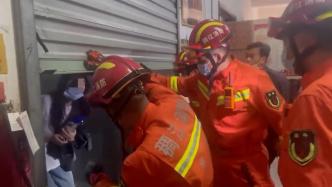 电梯停运女工被困，消防救援被卷帘门挡住去路