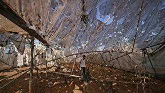 早安·世界｜以军空袭加沙地带军事目标，难民营遭殃千疮百孔