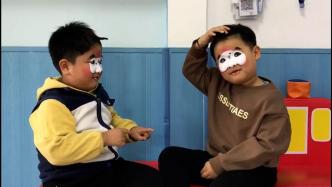 小朋友体验京剧课，幼儿园：让孩子们了解传统文化