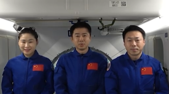第14届中国航展开幕，神十四号航天员送上“太空祝福”