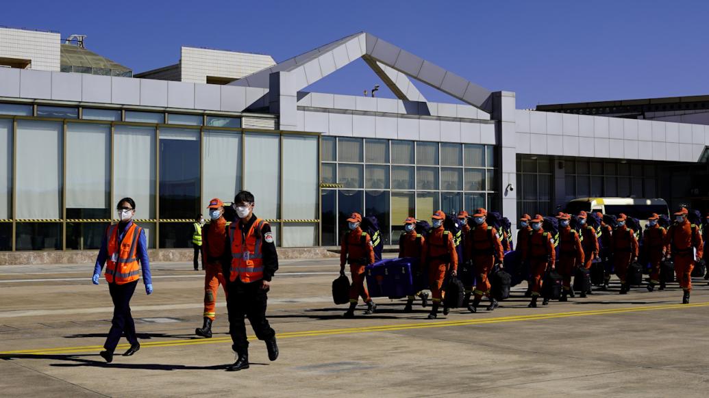 大理森林消防舉行地震救援力量航空投送實(shí)戰(zhàn)演練