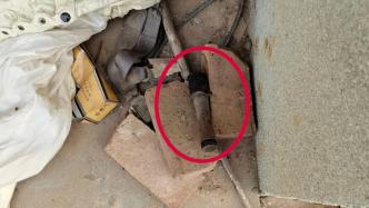 废弃房屋发现手榴弹，警方妥善处置