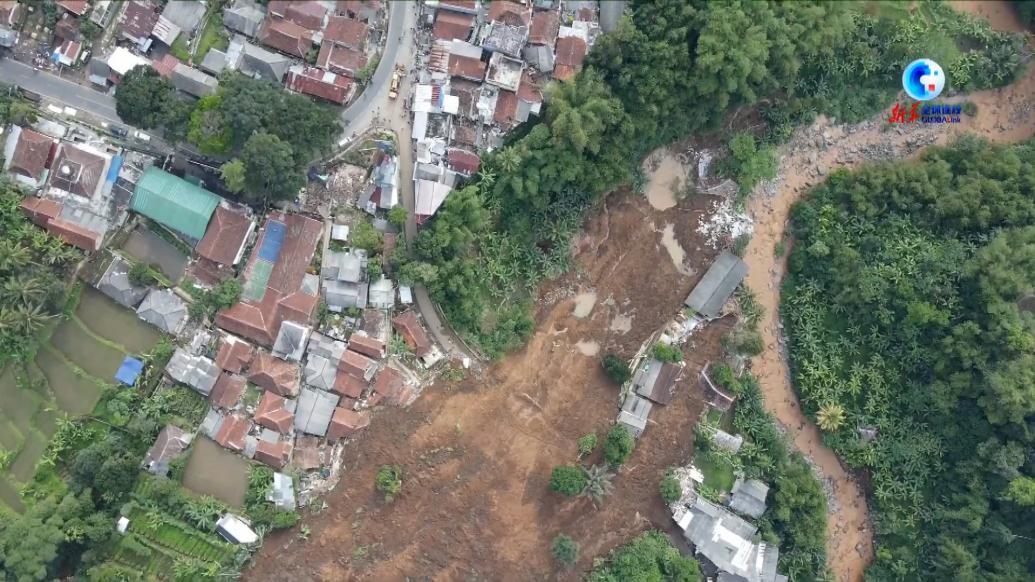 印尼西爪哇省地震已致252人死亡,直擊救援現場