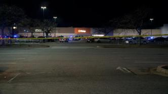 美国一沃尔玛超市发生枪案致多人身亡，疑似经理向员工开枪