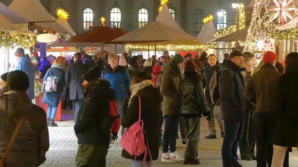 节日氛围满满，德国柏林圣诞市场开幕