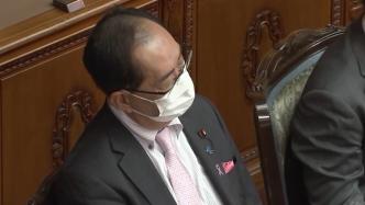 日本新任总务大臣被批开会打瞌睡，本人辩称：我眼睛不是很大