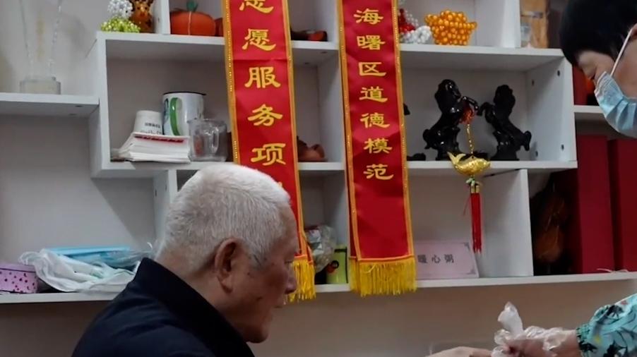 “百歲粥坊”7年來送出超11萬份粥