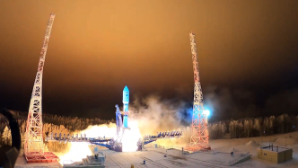 俄罗斯成功将一颗军用卫星送入预定轨道
