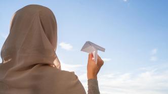 外媒：伊朗总检察长称正审查女性头巾法，研究是否修改法律