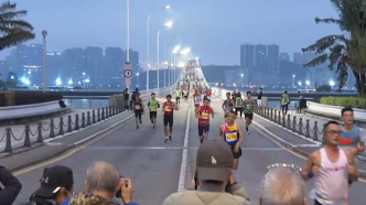 中国选手包揽澳门国际马拉松男女组前三名